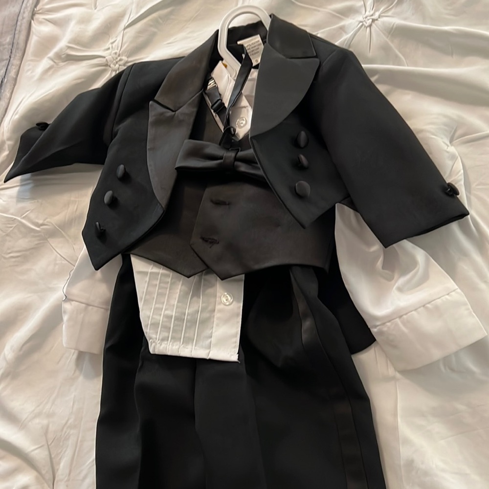 Boys tuxedo
